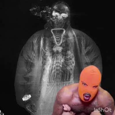 Leaked Yeat song ft        The King 👑                            called - hitting that Spot  