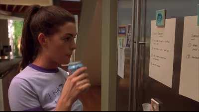 Anne Hathaway (Havoc - 2012)