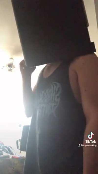 This guttural shit is way too easy guys come on now. Feel free to use this one simple trick vocalists will hate you for @dickieallen