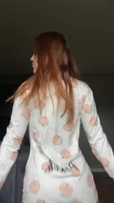 If at least one person jerk off to my body i'd post more