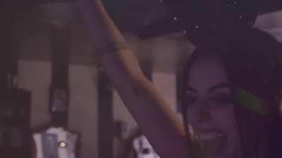 Nyvi Estephan - Vídeo Playboy