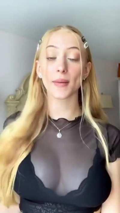Sophia Diamond 16