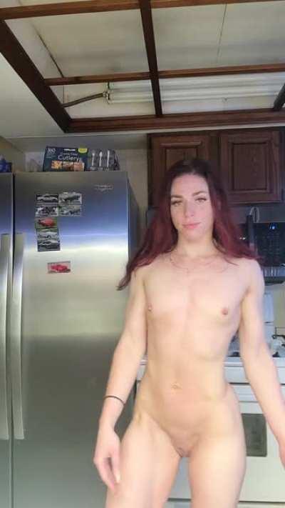 say hey if you'd fuck a flirty red head