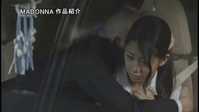 Front seat of their new car is the last place he thought he'd see his wife getting piped! ... Satomi Suzuki in JUY-584