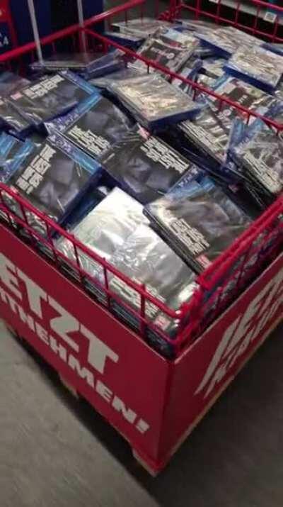 I was speaking in my native language (portuguese), but I think you can feel how funny this was to me. It also isn't selling here in Switzerland where I live. GOTY 2020, everyone.