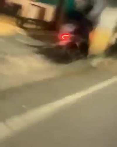 WCGW Motorcyling in awrong way