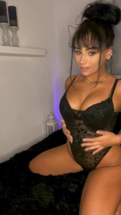 Should I wait for you like this after you just came home from work? 😇