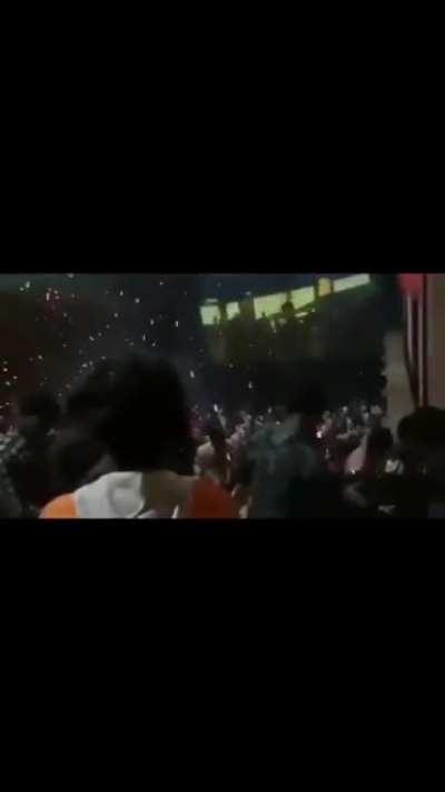 Typical View Salmon Bhai fans