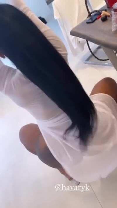 Her ass crazy big 😵🥵🥵😵