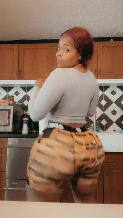 She got to be the hottest thing smoking and porn right now. She's literally perfect in everything