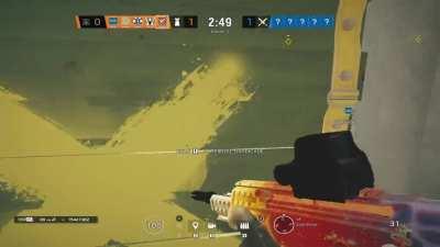 The most TOXIC way to spawnpeek...