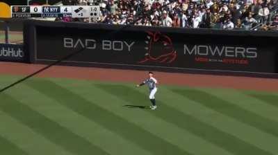 [Highlight] Joc Pederson drops a very audible F bomb after popping out