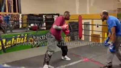 Kevin Durant ain't playing around