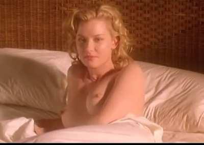 A veritable epitome of loveliness - Gretchen Mol