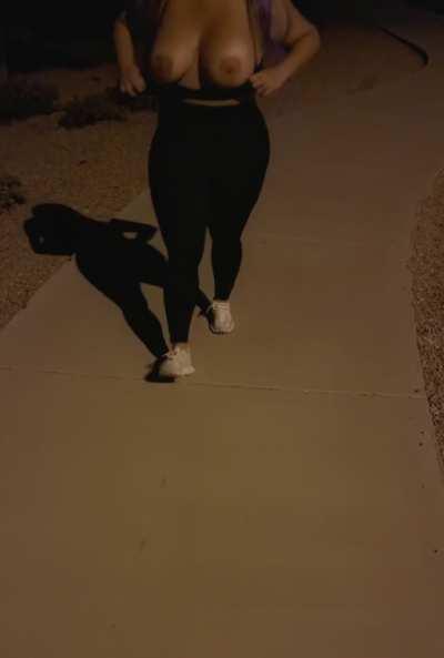 Any one want to jog I’ll reward you with a titty fuck