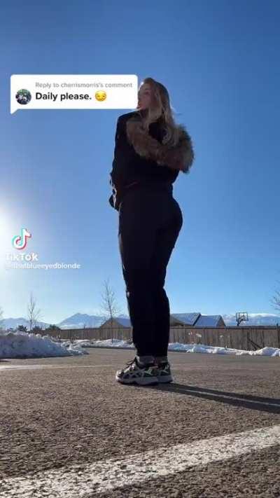 Parking lot clap😳👏🏾