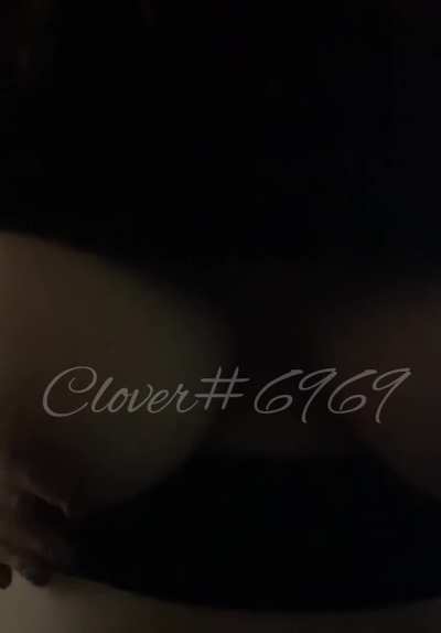 Cum here cutie, mommy is waiting! 