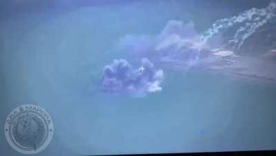 RU pov: Footage of a SU-34 dropping bombs on the checkpoint in the Belgorod region.