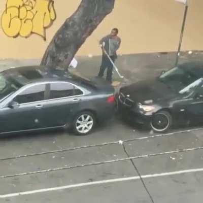 Black guy breaking windshields... #Black #Blacks #Violence #Crime #Diversity #DIEversity #CNN #MSNBC #FoxNews