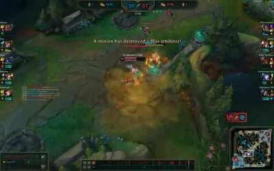 Some clean Ashe kiting for you all to enjoy!