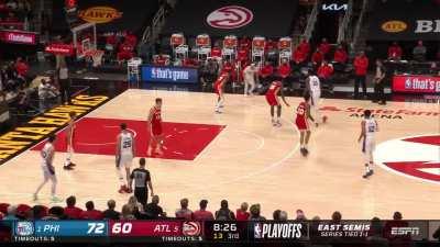 [Highlight] Atlanta Hawks fans cheer when Embiid appears to injure his knee