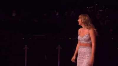 Taylor at BRIT Awards (2021) GIF
