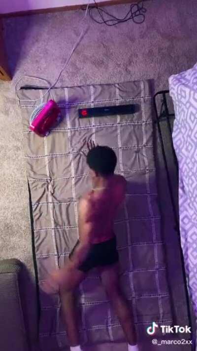 Me on the second to last song before bruce gets on cam