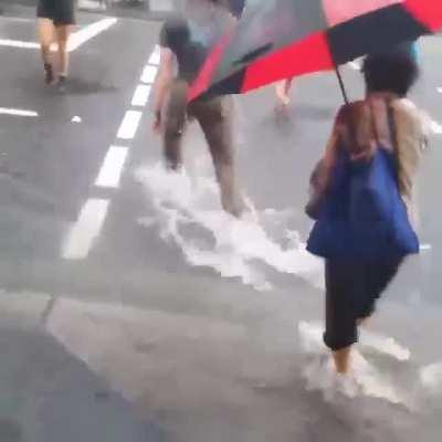 Can’t get wet if ure already wet