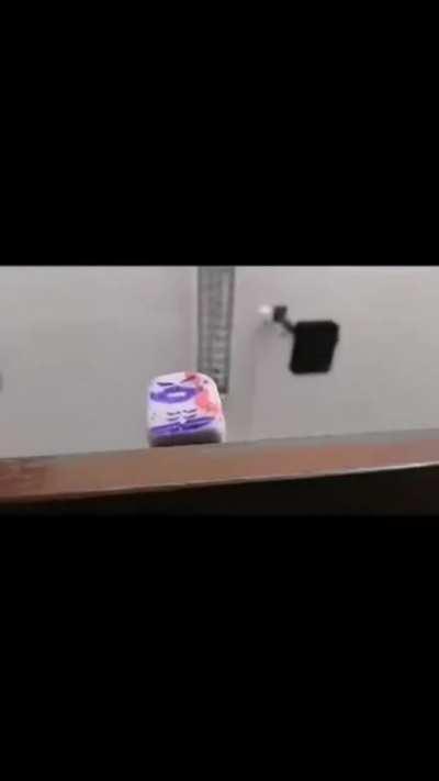 Title gaya eraser of war khelne