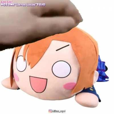 give affection to nesos