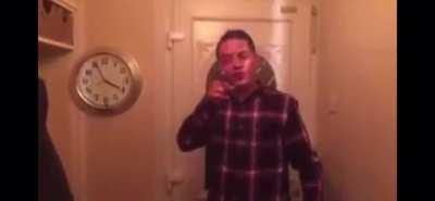 Can you tell the time?