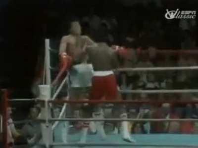 Muhammad Ali seems to have taken the Red Pill and was just living inside of our Matrix - because in this clip from 1977, he dodges 21 punches in only 10 seconds.