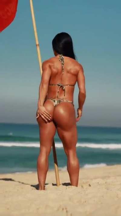 Babe at beach 🏖️🔥