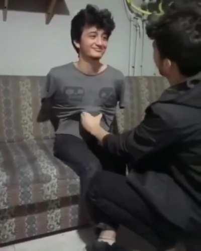 gerçek dost zor zamanda belli olur