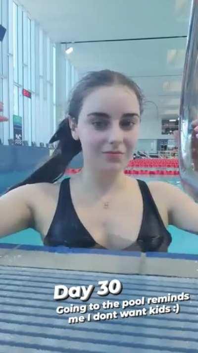 She's in a bathing suit for yourself❤️🤤❤️