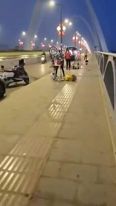 Где-то в Китае