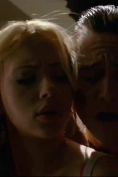 Scarlett Johansson dryhumping Joseph is real hot