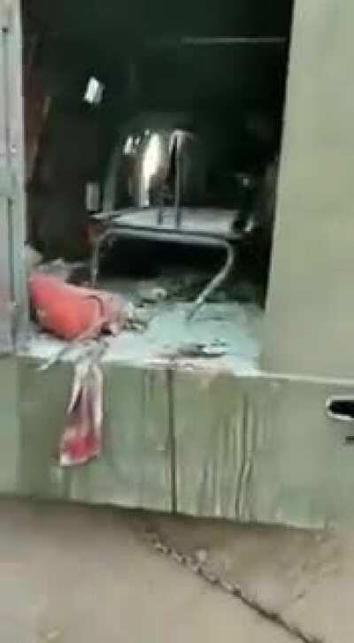 Carteles Unidos here celebrating a victory from a battle with CJNG. Apparently the military helped them defeat them.. it is reported that El M2 is confirmed dead from the attack.. who knows how true that is we shall see more reports coming in.. the guy ge