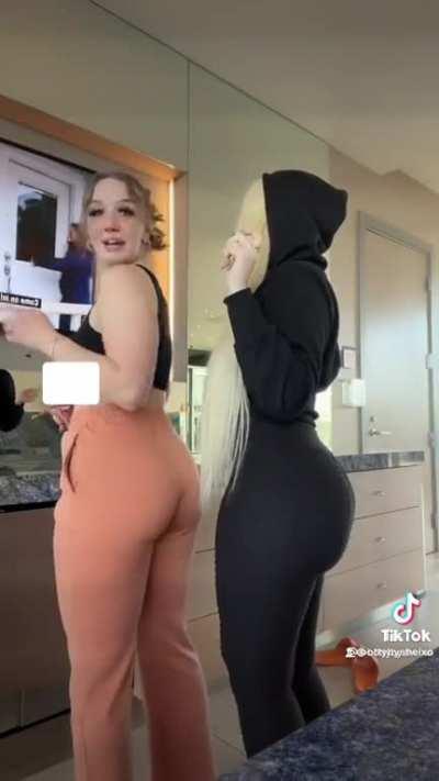 Thicc 🍑🍑🍑