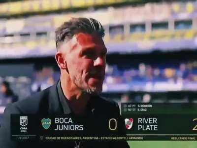 Armani atajó un penal, bautismo de gol para Mastantuono, Borja y Ruberto siguen embocándola y volvimos a jugar con un 4; buen debut de Copa. River 3/0 Excursionistas 