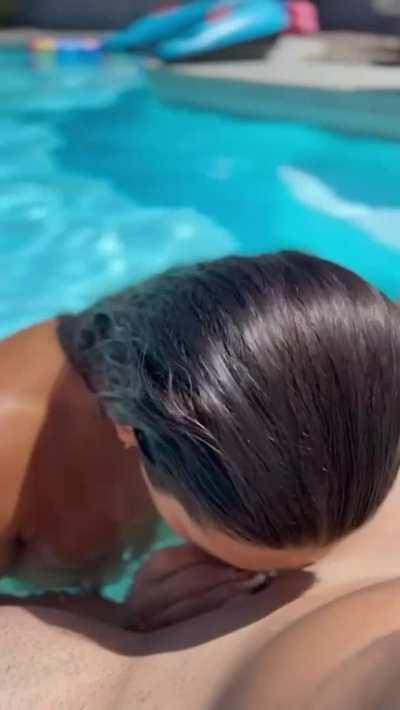 Eye contact 🥵💦