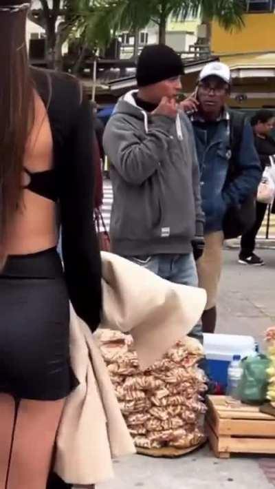 Trying to catch men staring Video!!