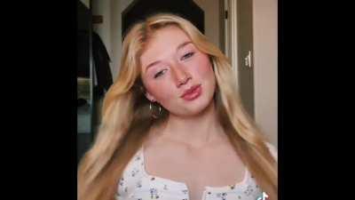 FUNcle Brock recreates nieces New Year’s Eve TikTok post.