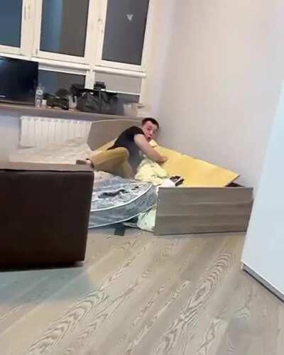 Good friends, good pranks