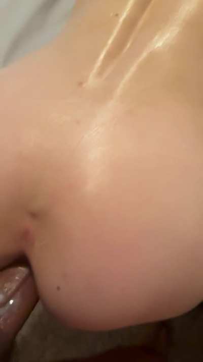 Any couples or freaky ladies wanna join??? 😈 