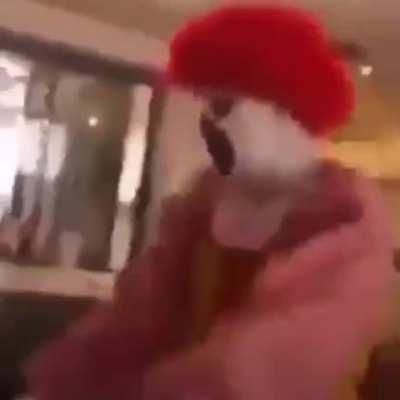 Eu não tanko esse vídeo mano kkkkkk