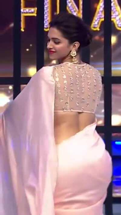Deepika Padukone, I know how to reply for a summons and she’ll even give a lap dance and then strip and gets fucked in that tight tush