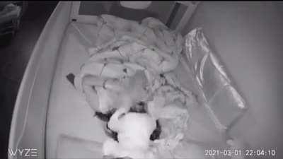 What it’s like sleeping with a baby