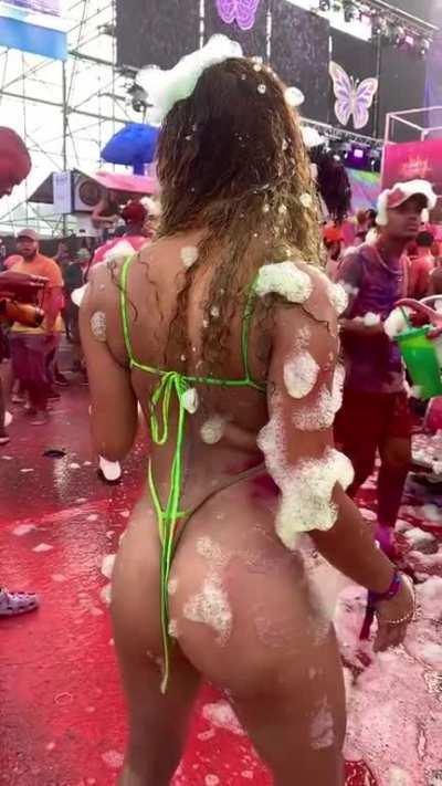 Stink + Dutty Trini Jouvert ð¹ð¹ð¦ (ð¥:@joegeofoto)