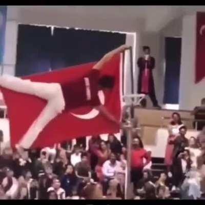 23 Nisan kutlu olsun